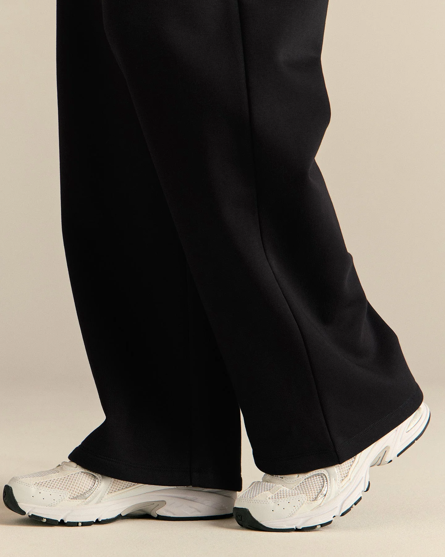 Comfort Cozy Straight Leg Joggers | Black - Image 7