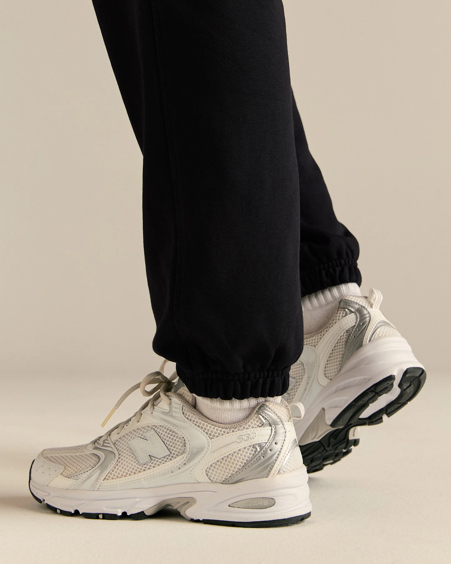 Comfort Cuffed Hem Joggers | Black - Image 7