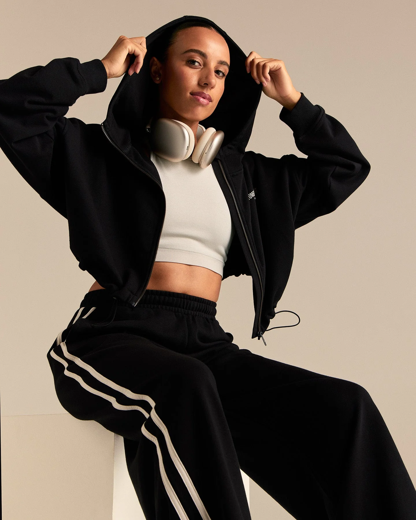 Comfort Lightweight Draw Hem Hoodie | Black - Image 6