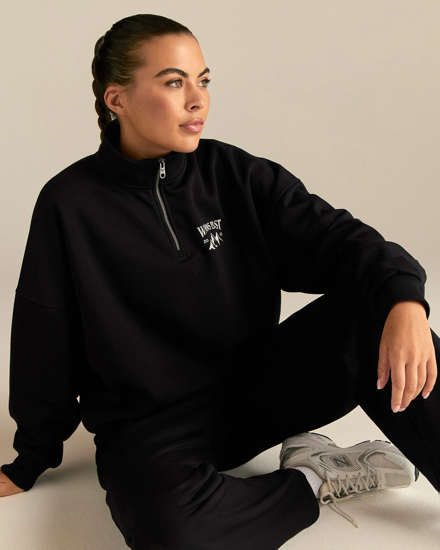 Comfort Outdoor 1/4 Zip Graphic Sweat | Black - Image 4