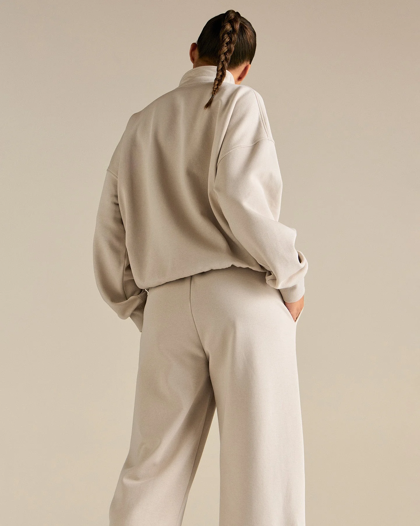 Comfort Outdoor 1/4 Zip Graphic Sweat | Stone - Image 8