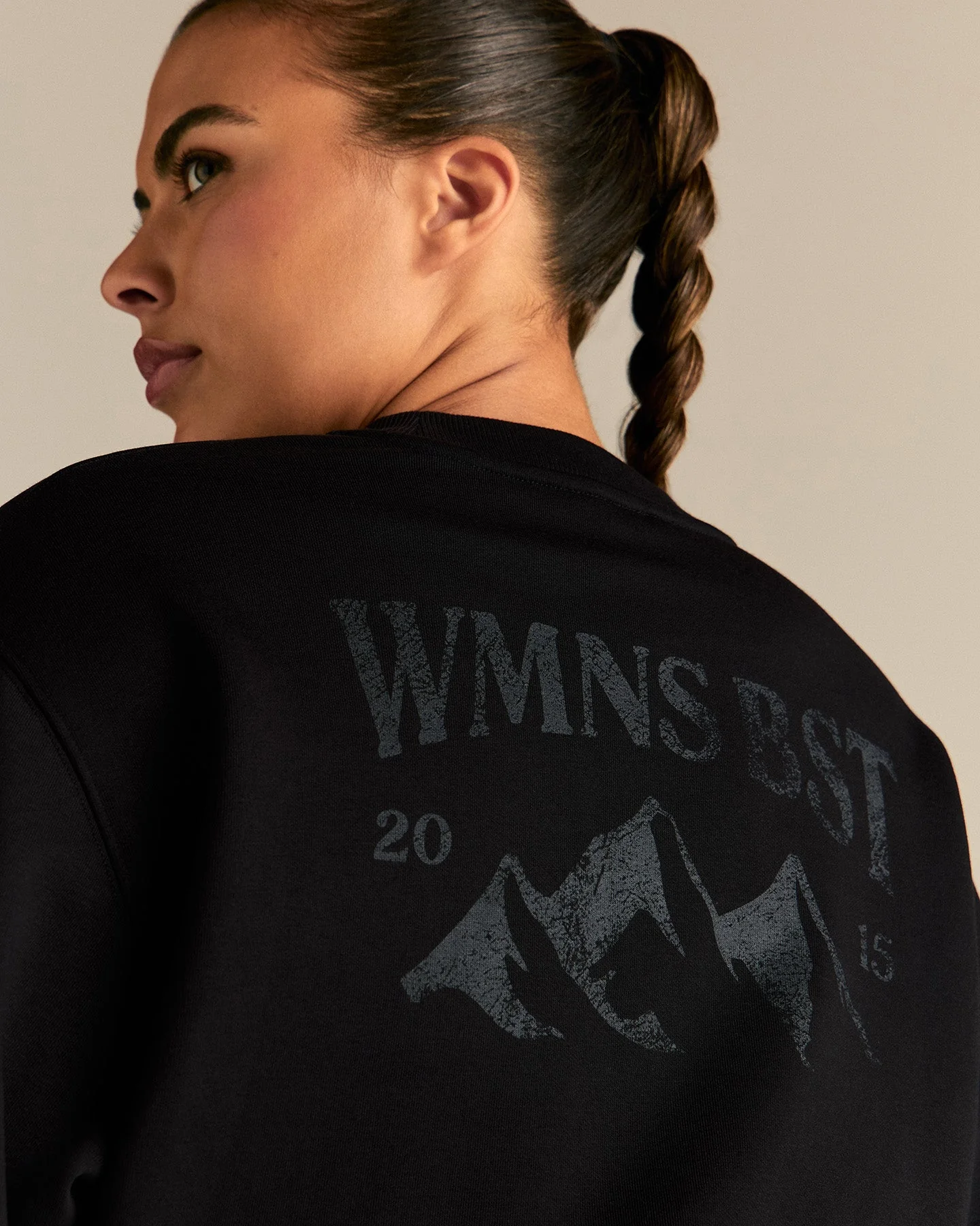 Comfort Outdoor Cropped Crew Neck | Black - Image 7