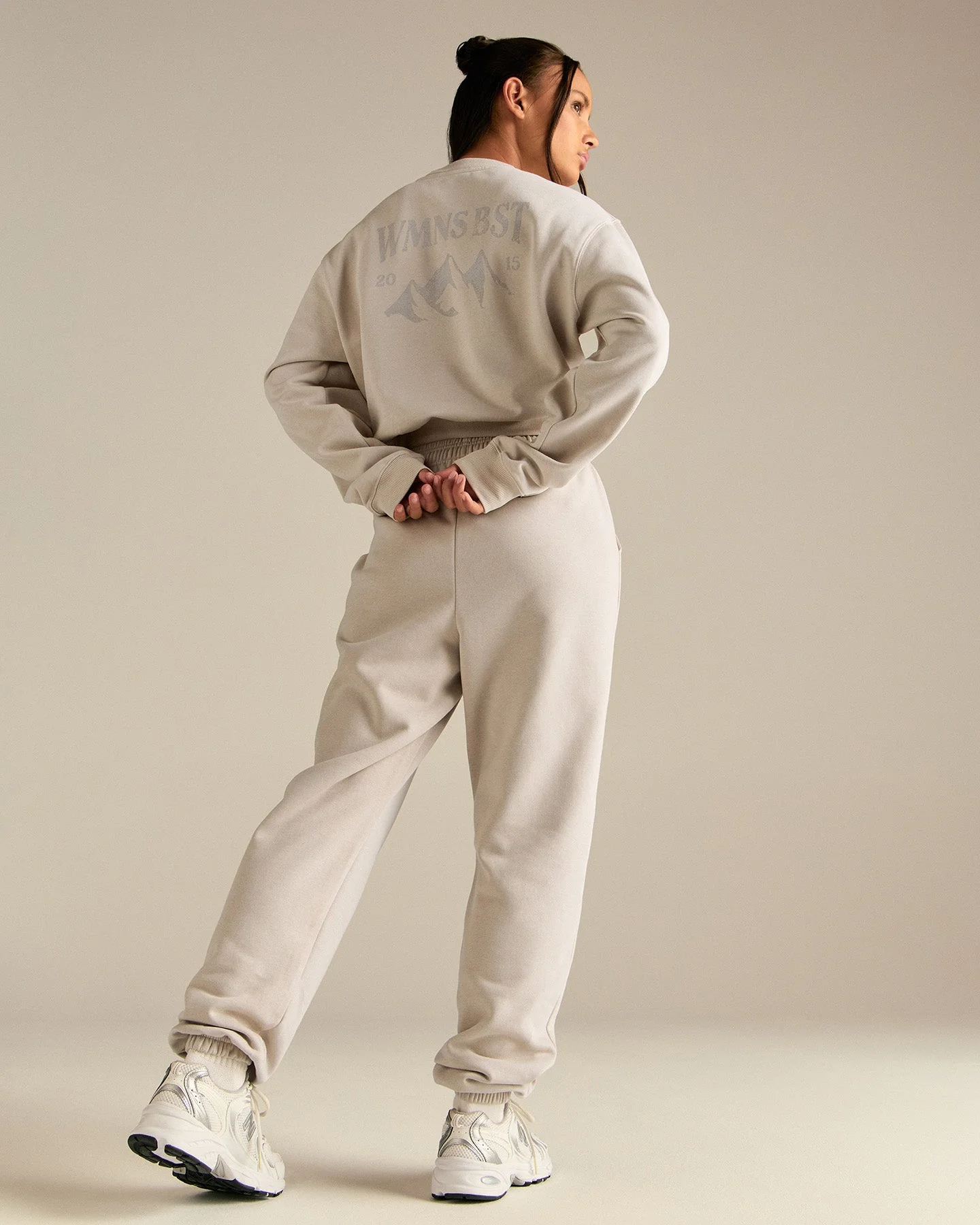 Comfort Outdoor Cropped Crew Neck | Stone - Image 2