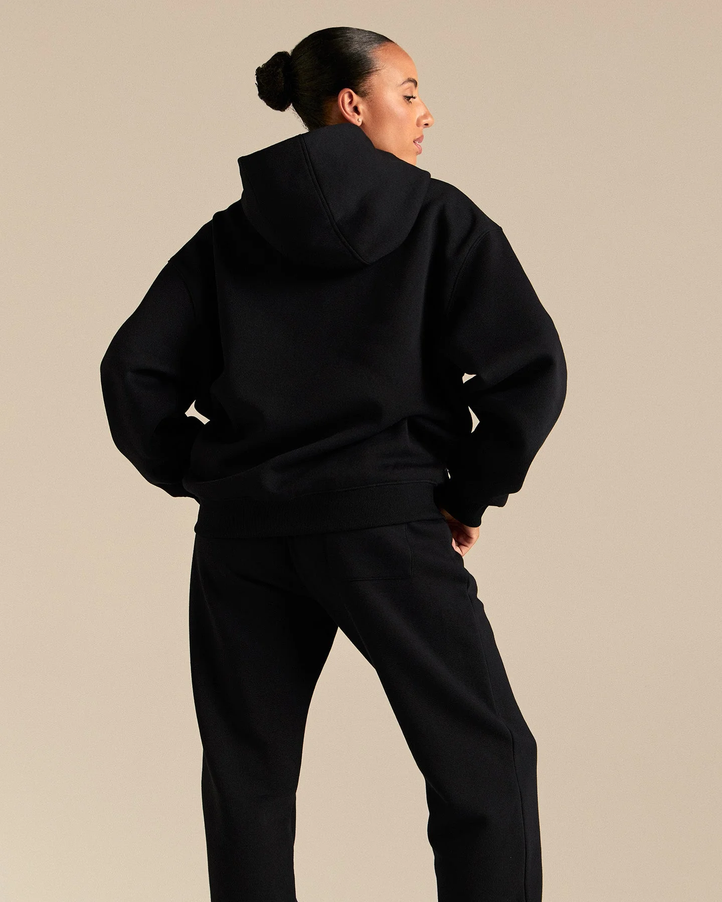 Comfort Sports Club Joggers | Black - Image 4