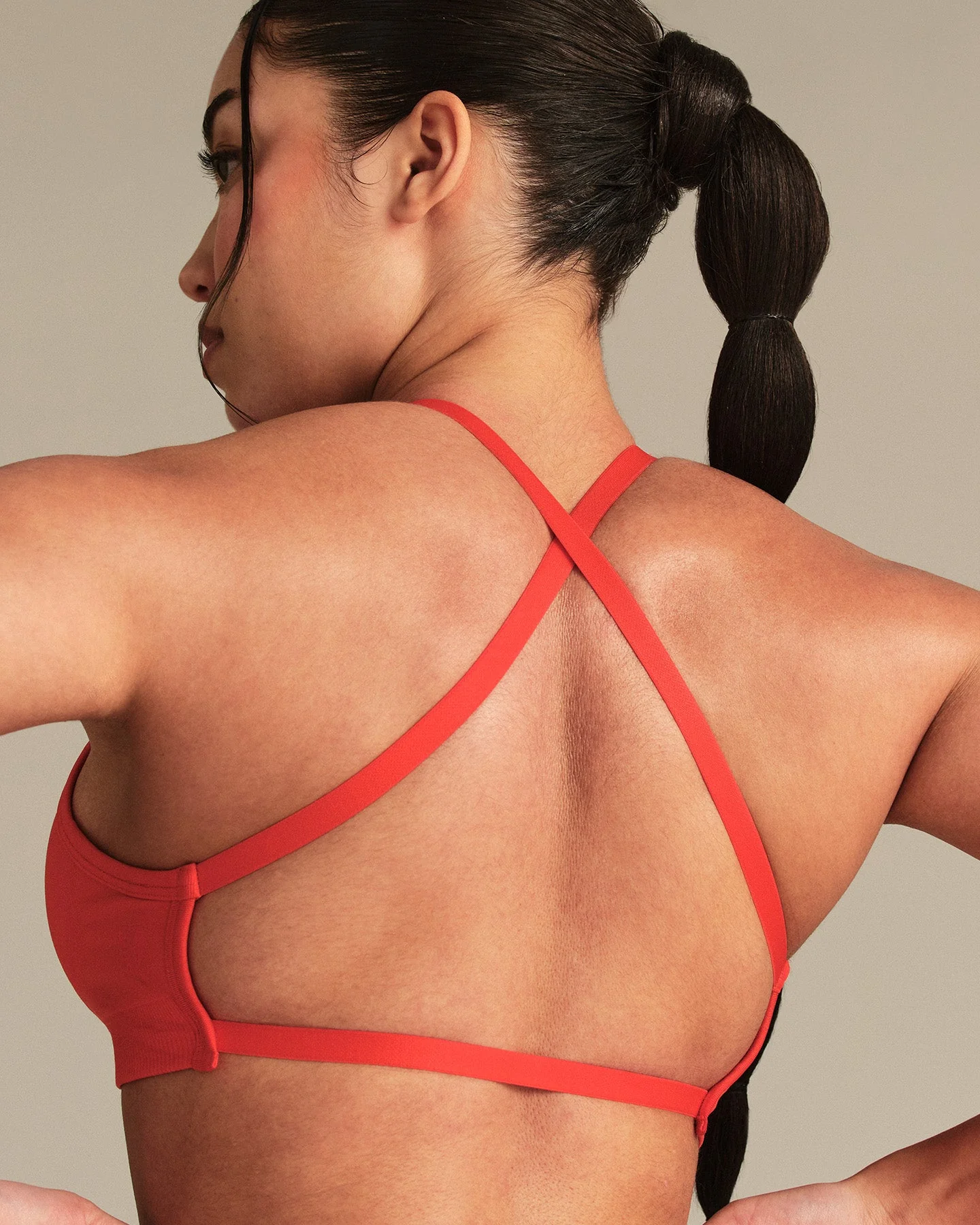 Define 2.0 Cross Back Bra | Lava Red - Image 3