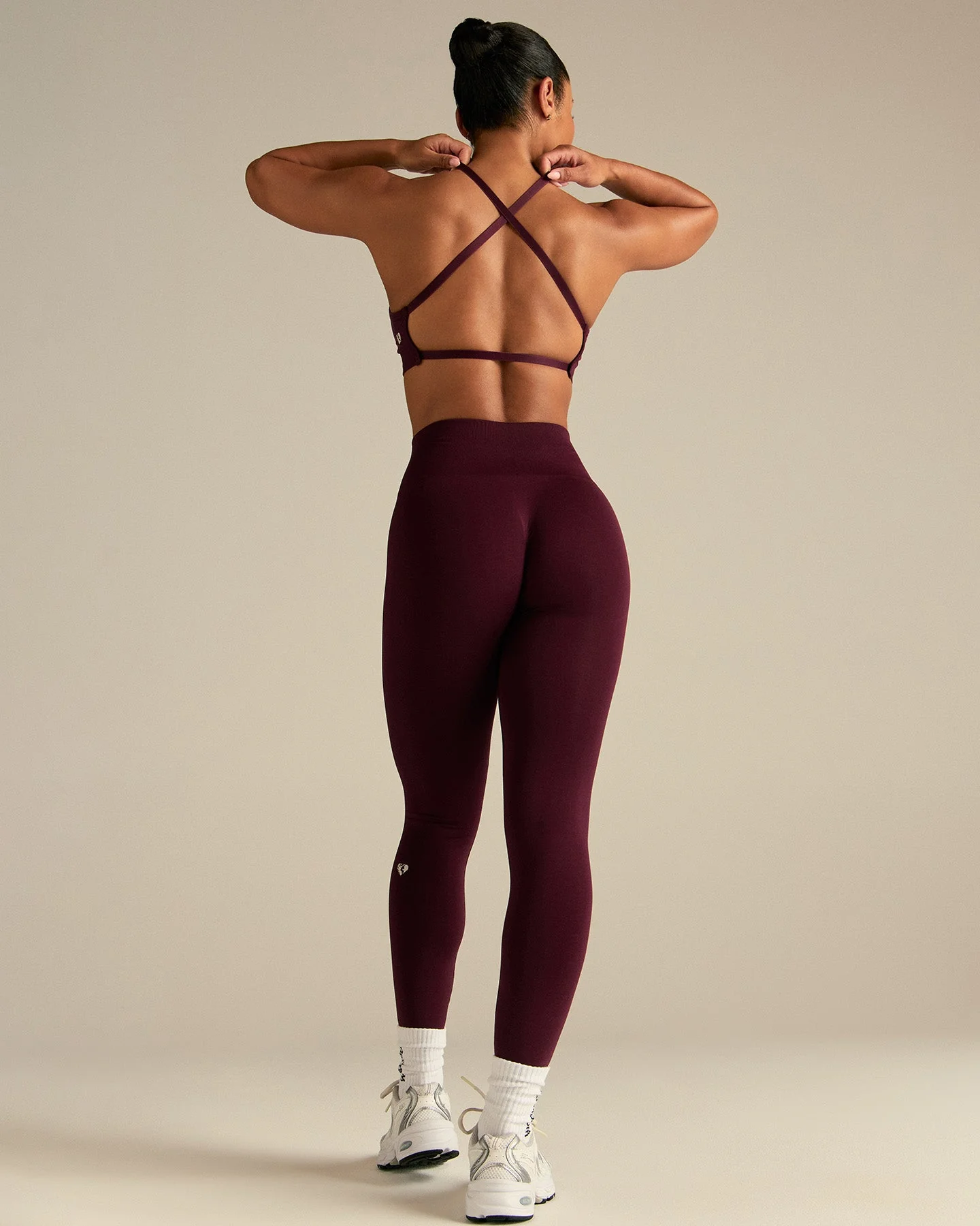 Define 2.0 Cross Back Bra | Merlot - Image 7