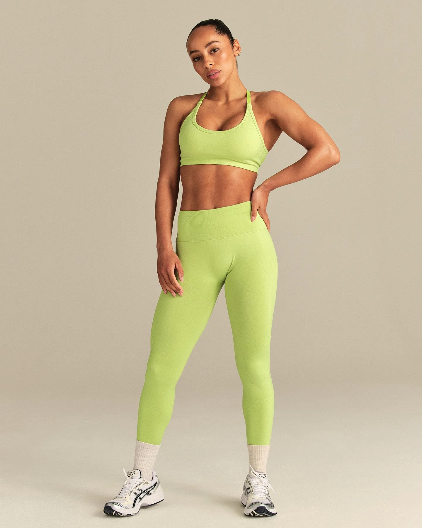 Define 2.0 Low Back Leggings | Lime Punch - Image 2