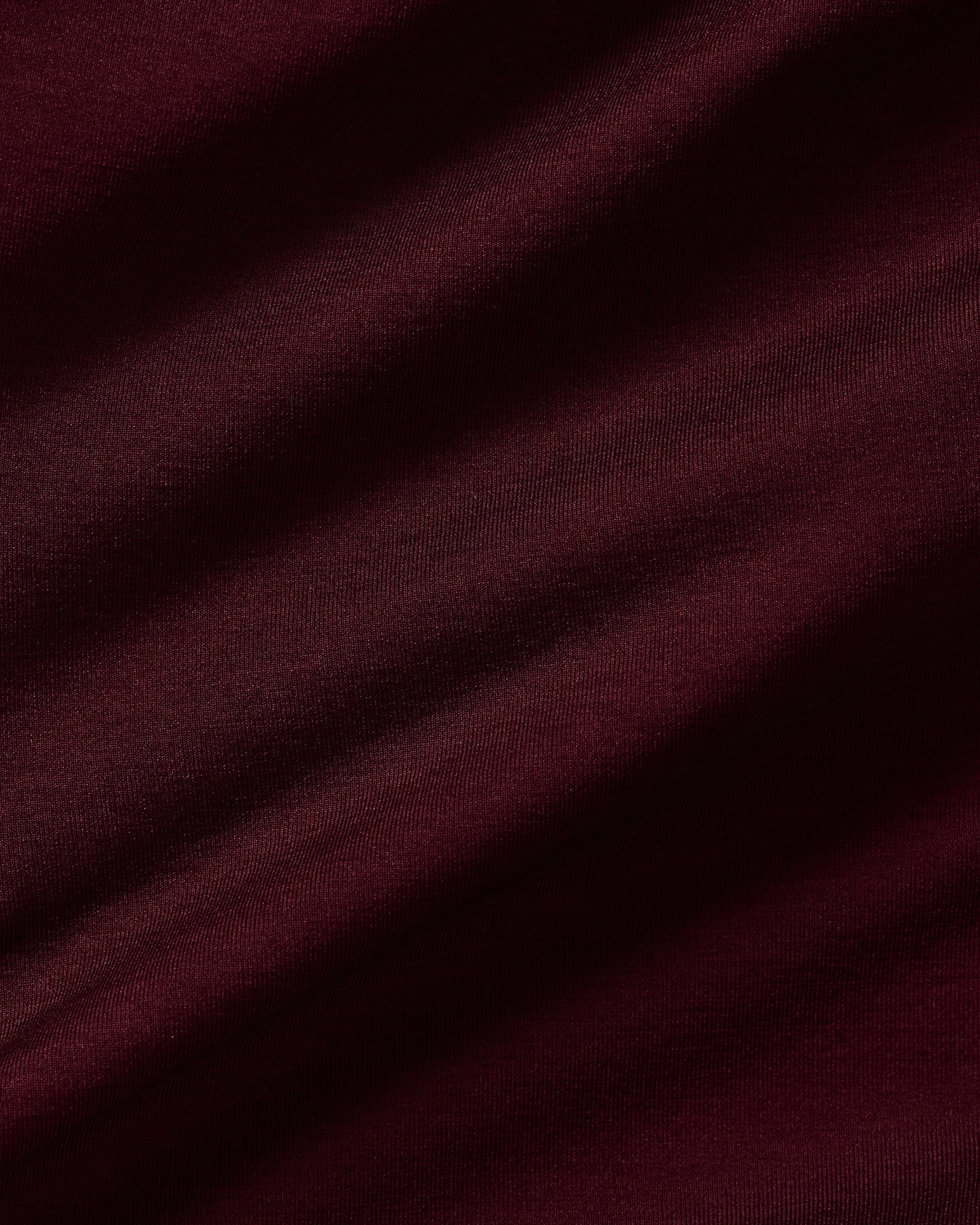 Define 2.0 High Waist Scrunch Shorts 4" | Merlot - Image 5