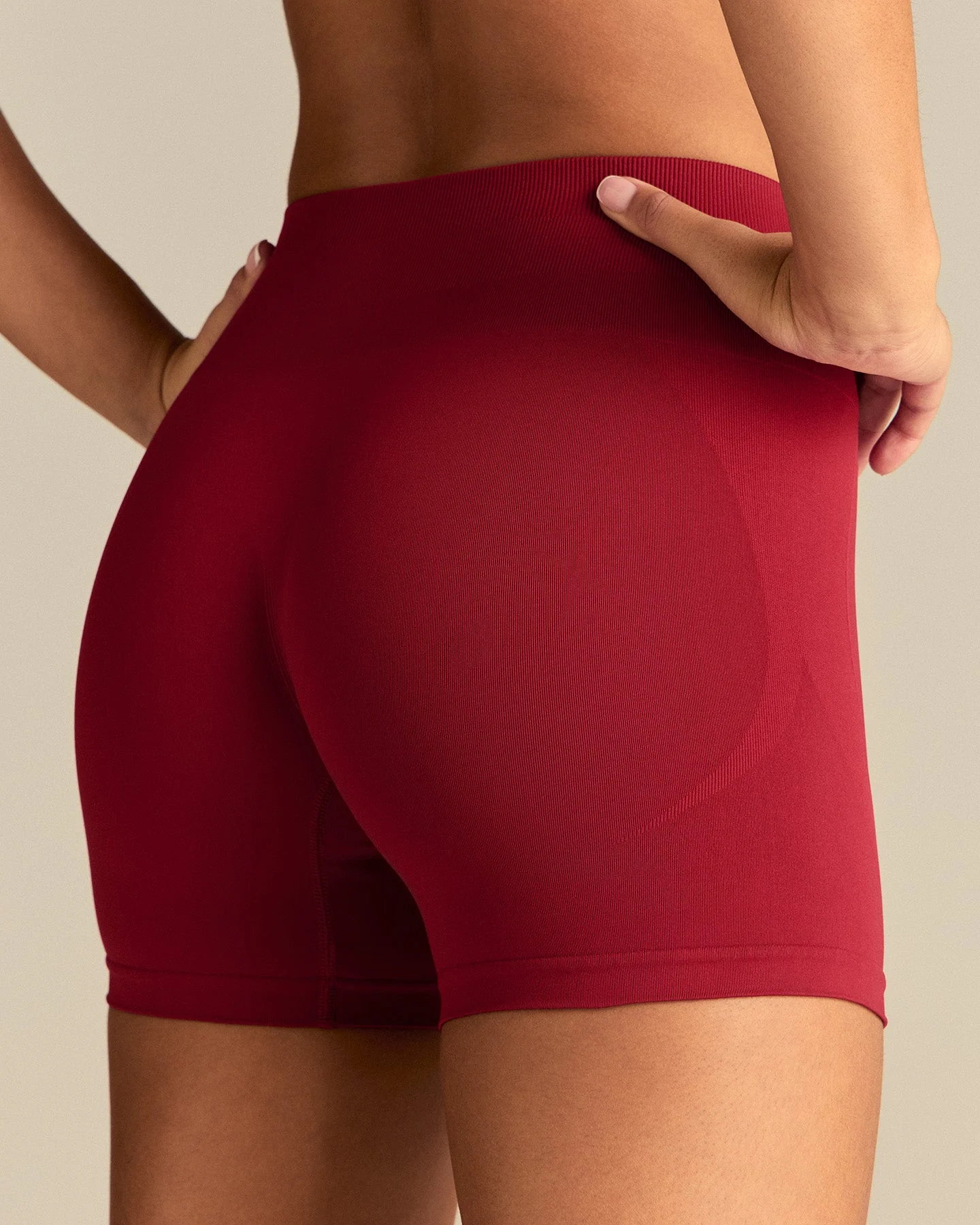 Define 2.0 High Waist Scrunch Shorts 4" | True Red - Image 7