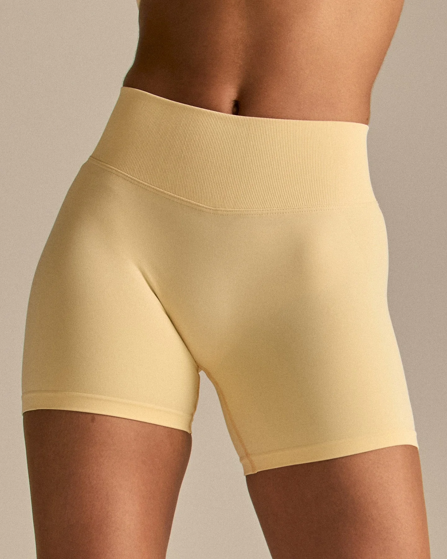 Emphasize Mid Waist 5" Shorts | Buttercup - Image 2