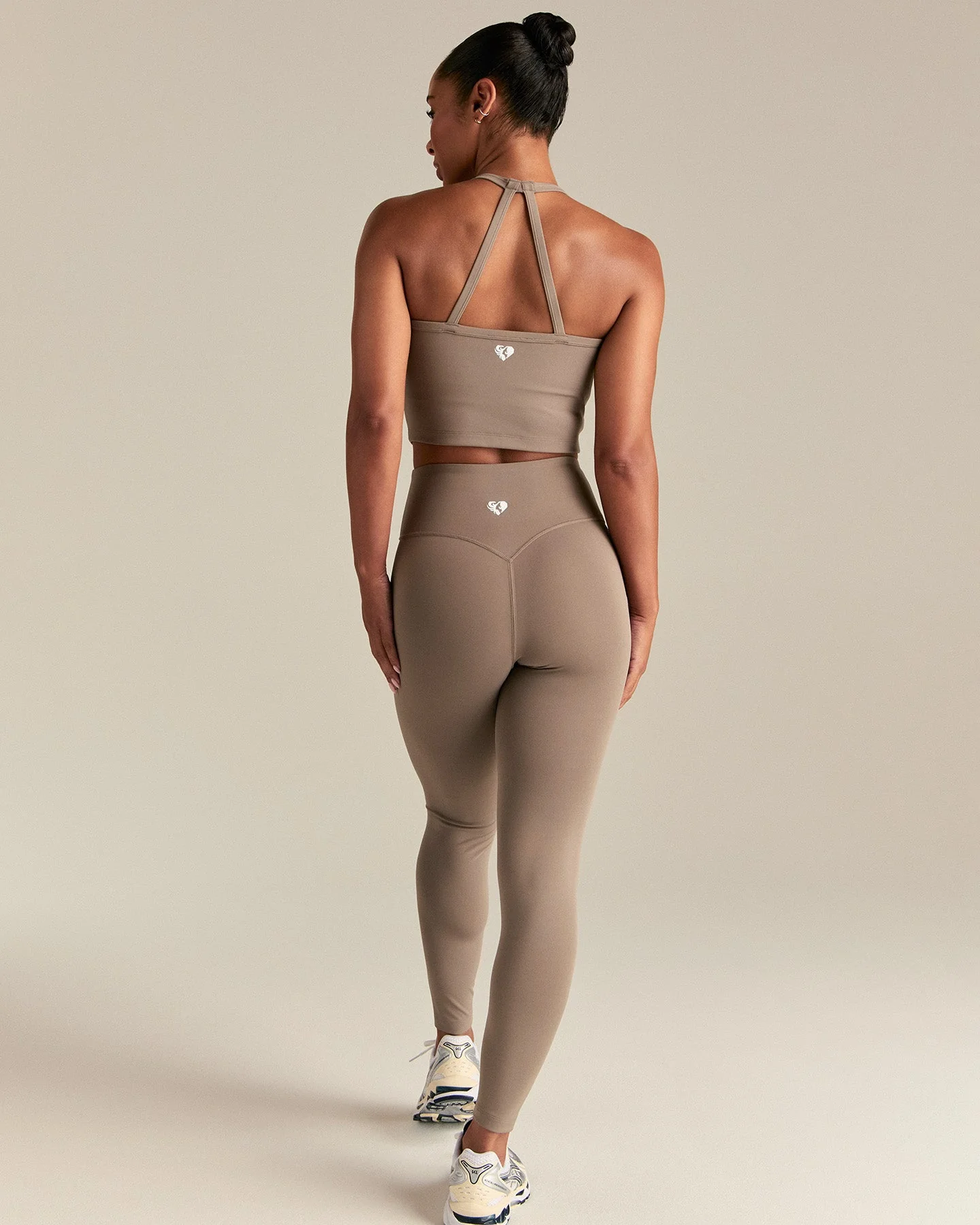 Essential Built-In Bra Crop Tank Top | Taupe Grey - Image 2