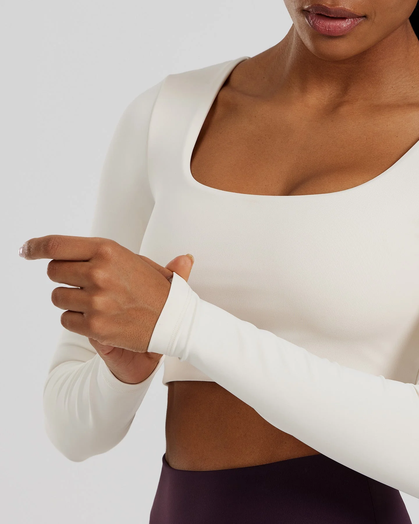 Essential Long Sleeve Built-In Bra Top | Off White - Image 4
