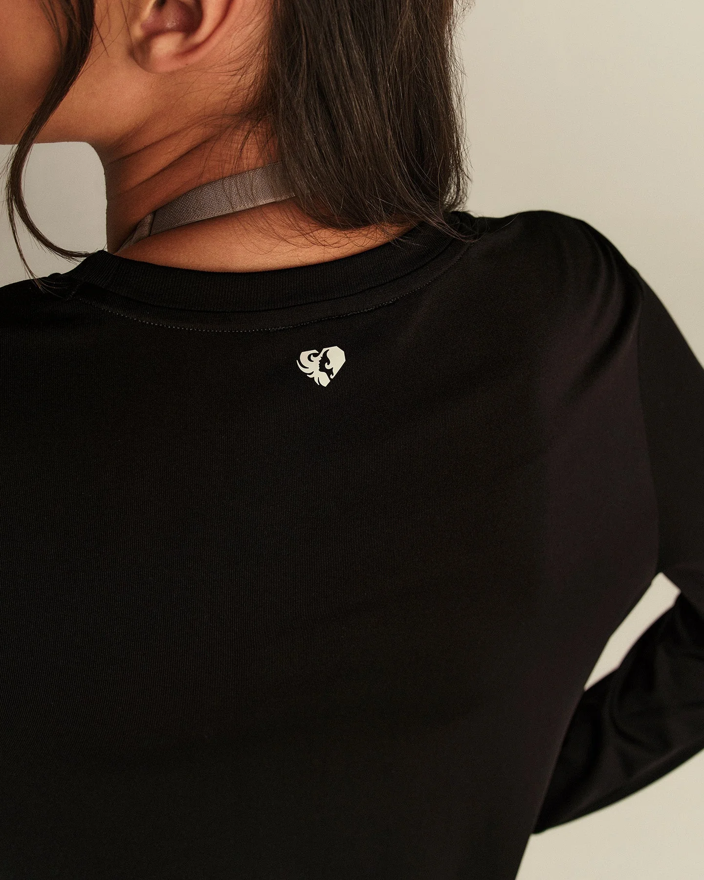 Lightweight Long Sleeve T-Shirt | Black - Image 4