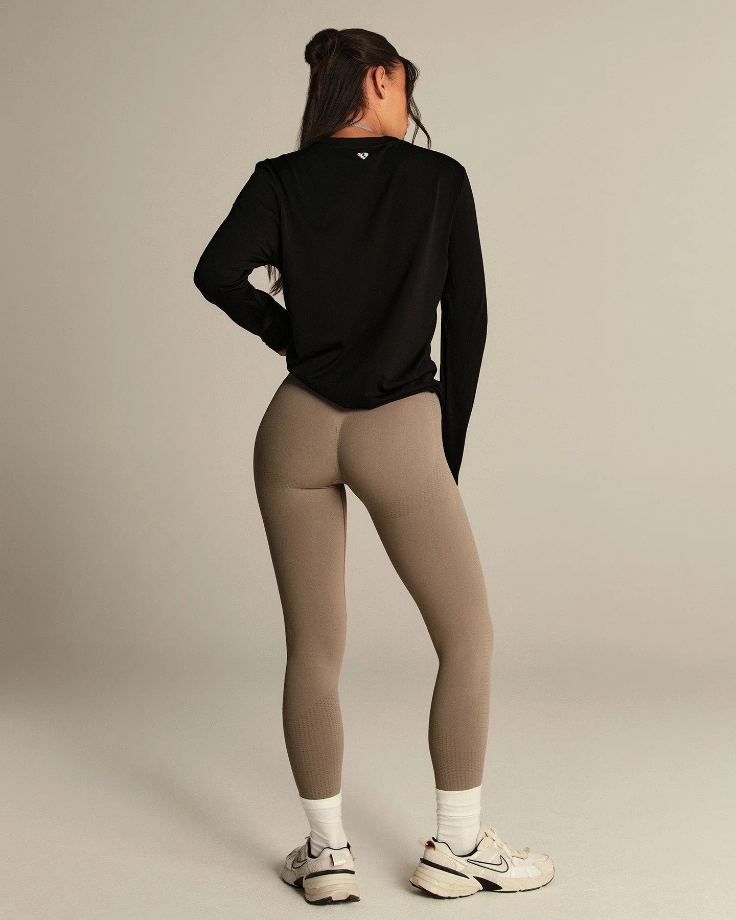 Lightweight Long Sleeve T-Shirt | Black - Image 7