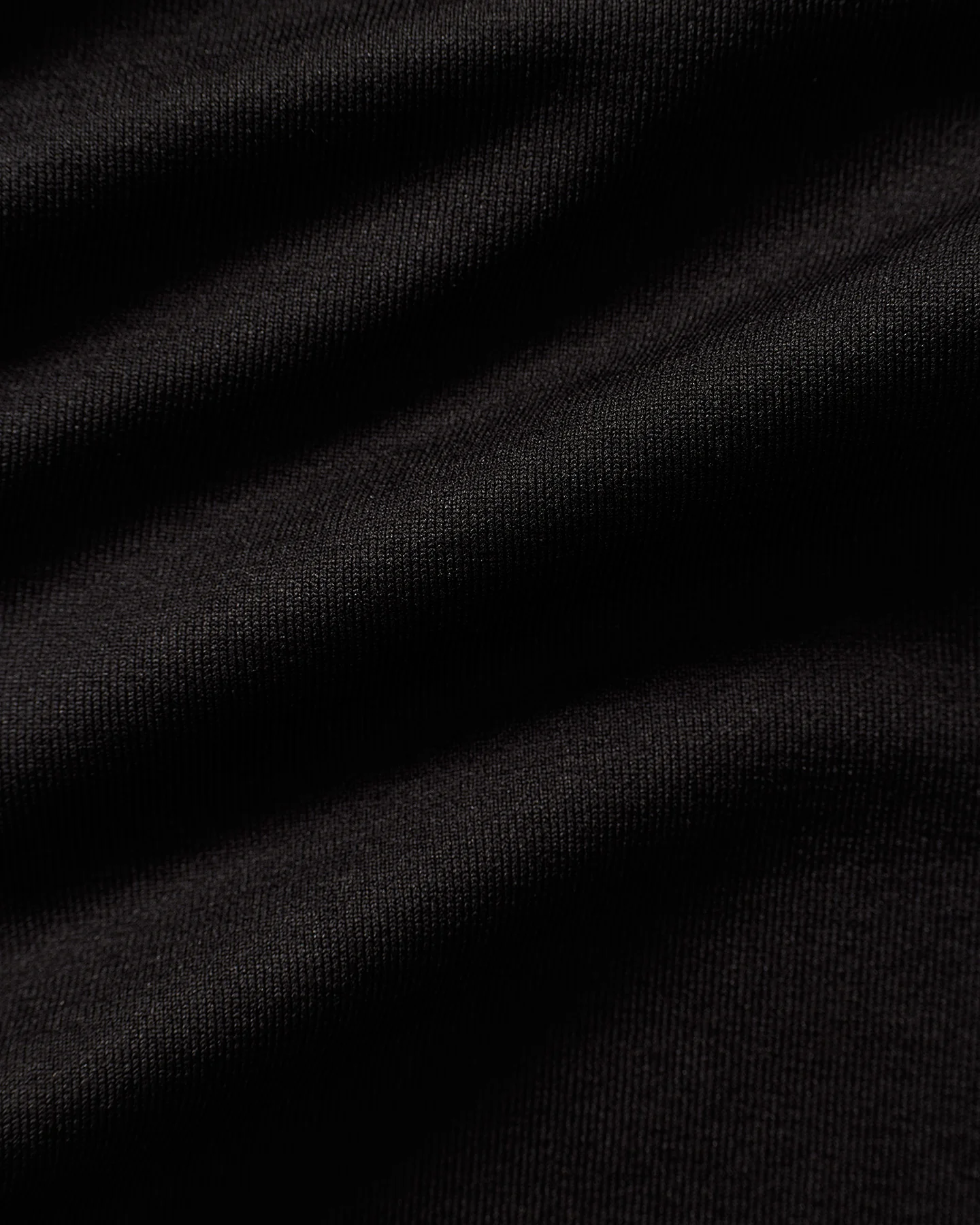 Motion Seamless Long Sleeve Midi Top | Black - Image 5