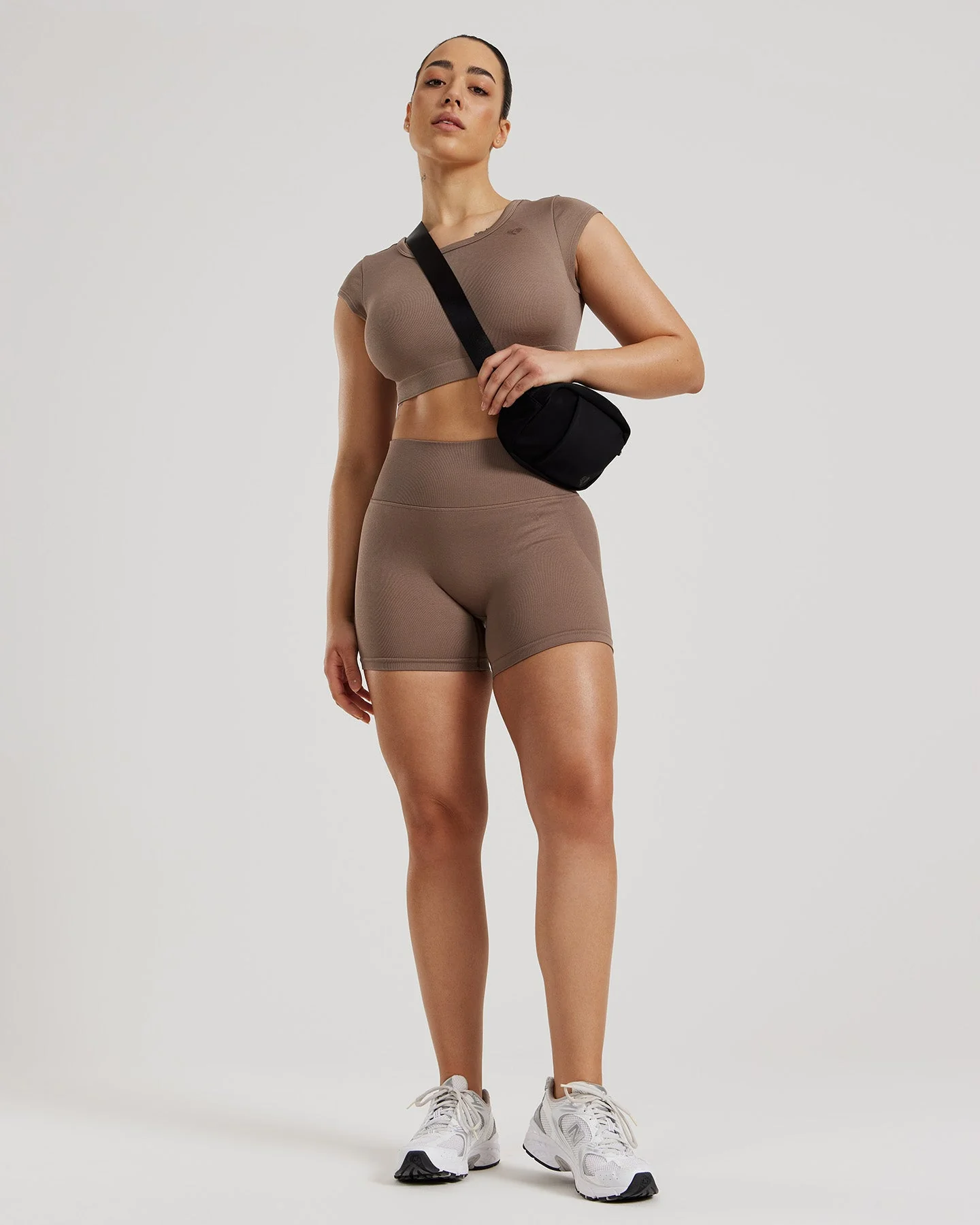 Motion Seamless Open Back Short Sleeve Crop Top | Caribou - Image 6