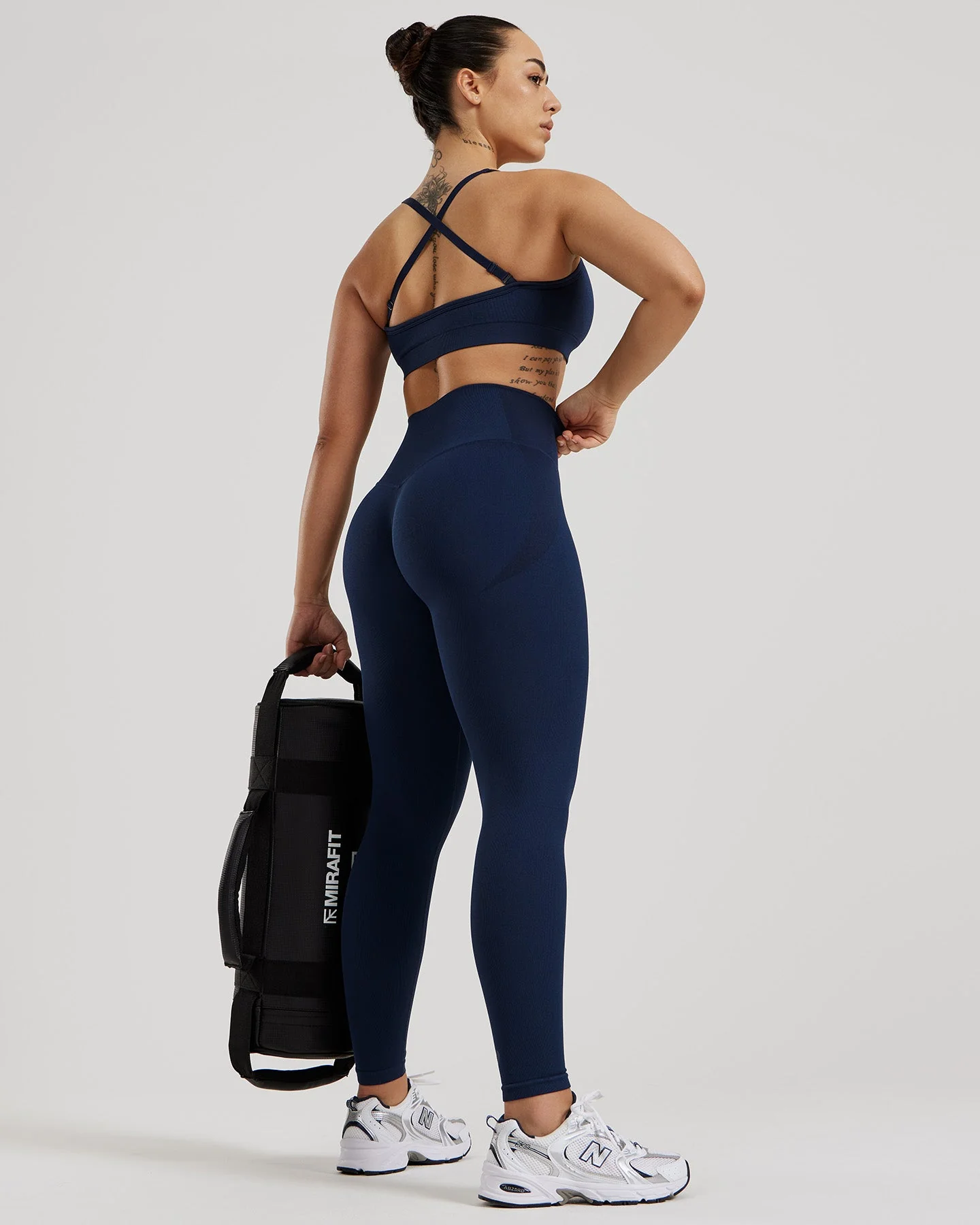 Motion Seamless Straight Neck Bra | Sapphire Blue - Image 4