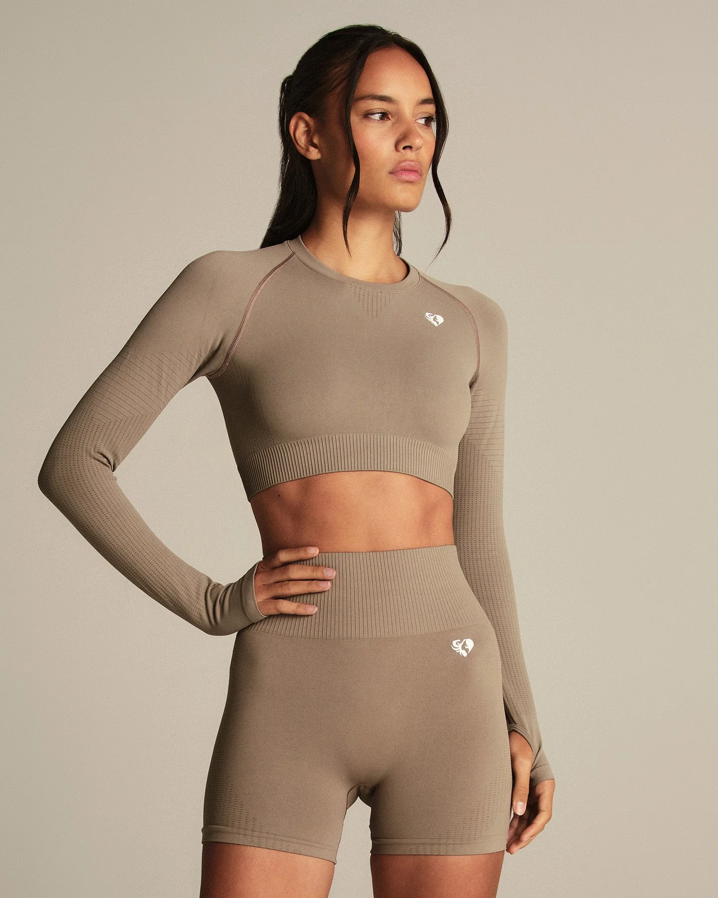 Power Long Sleeve Crop Top | Taupe Grey