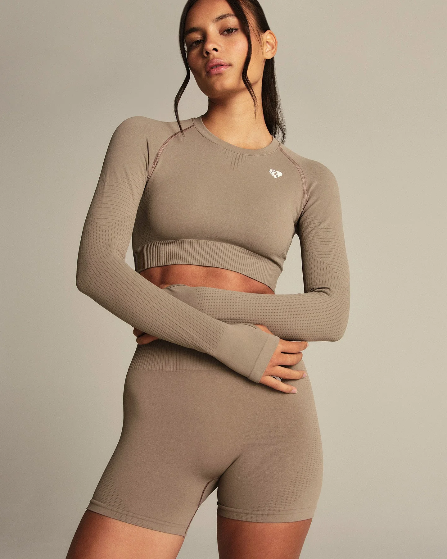 Power Long Sleeve Crop Top | Taupe Grey - Image 7