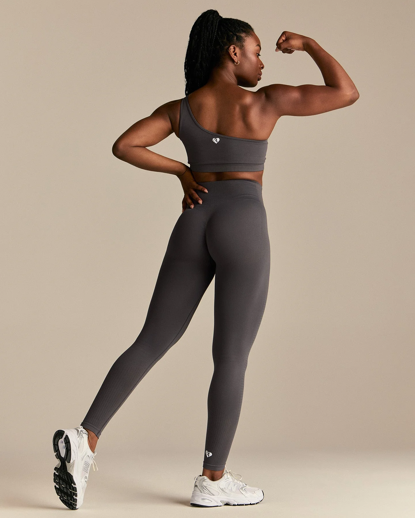 Power One Shoulder Bra | Graphite - Image 6