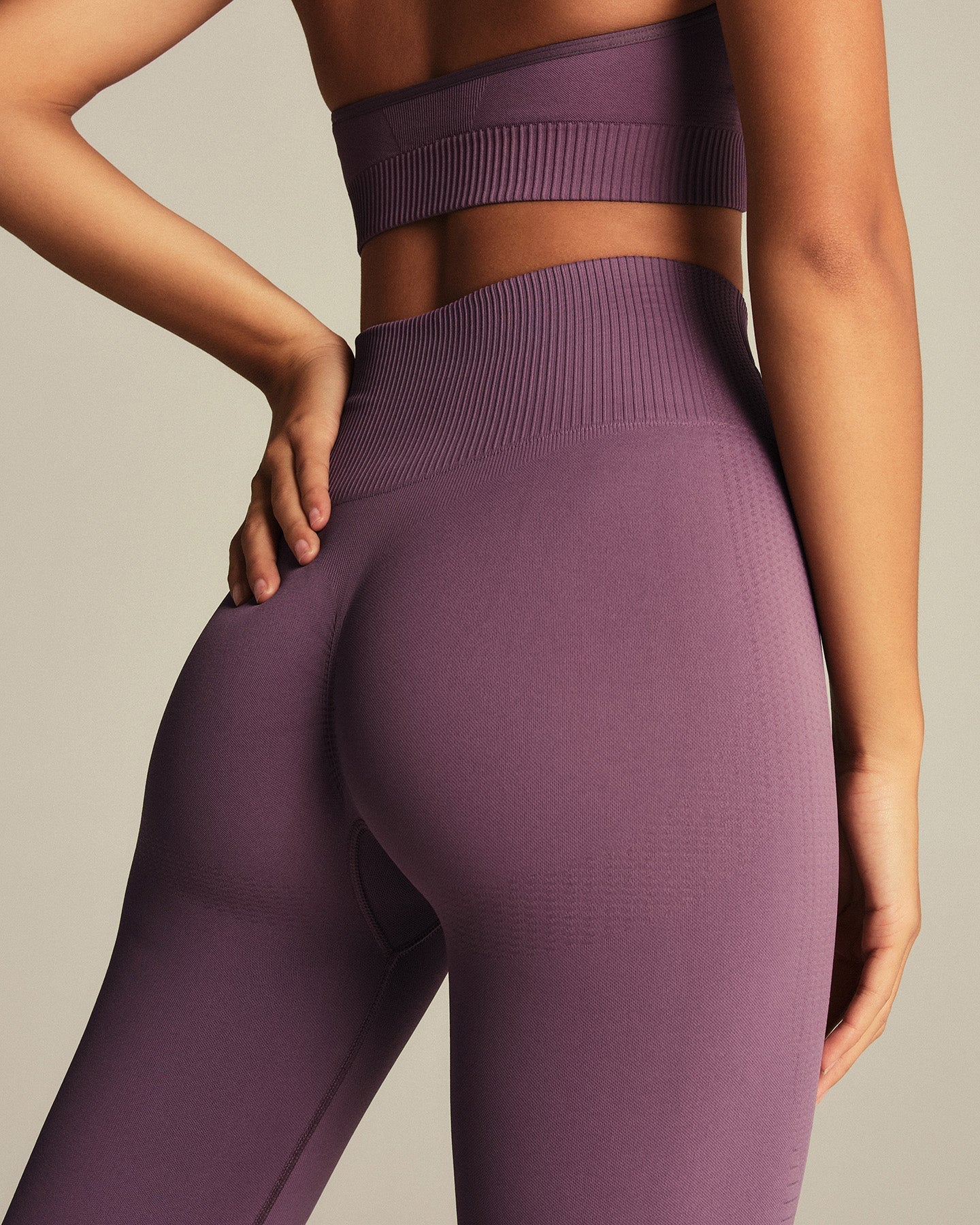 Power High Waist Scrunch Leggings | Dusk Plum - Image 4