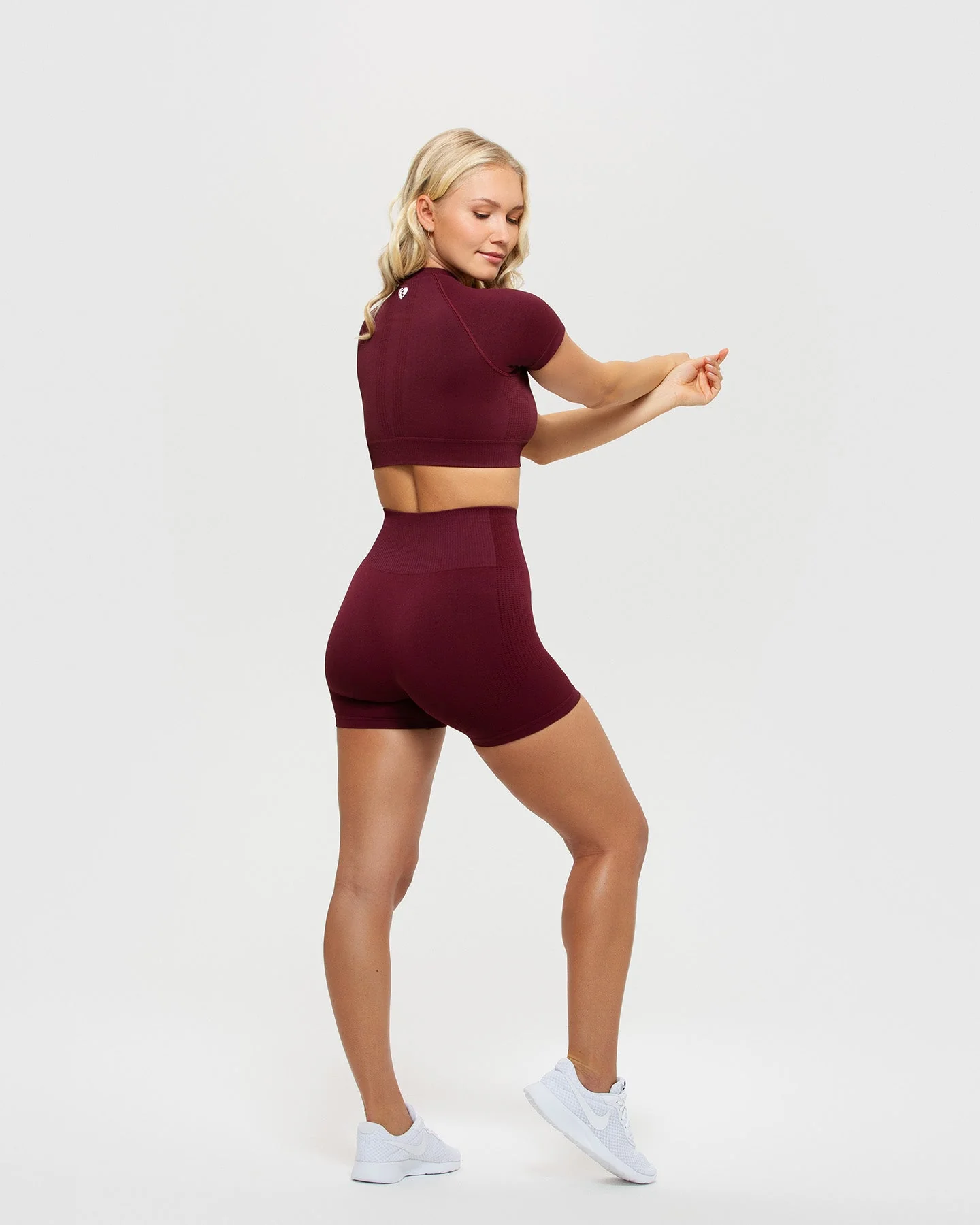 Power Short Sleeve Crop Top | Dark Cherry - Image 2