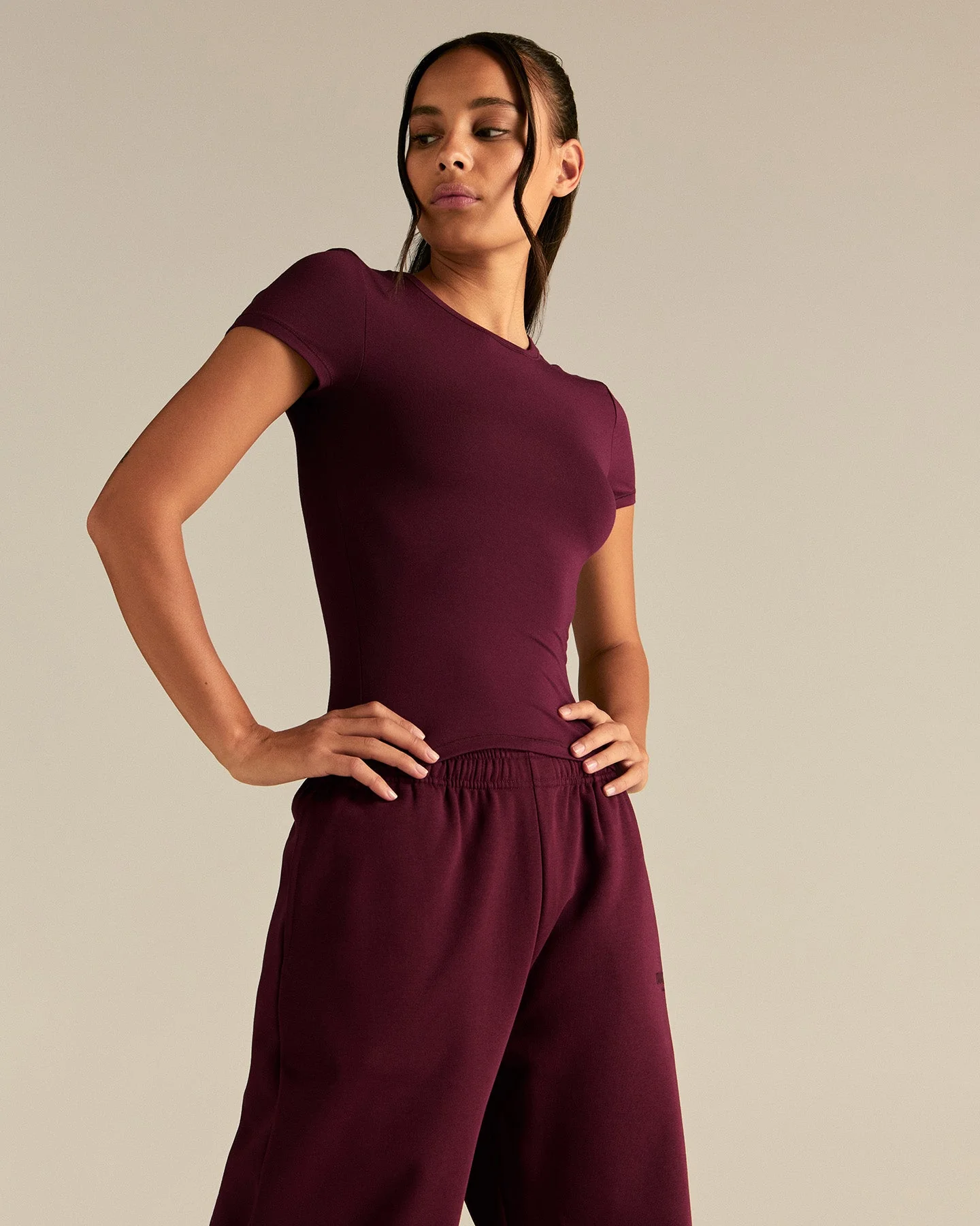 Smooth Contour Midi Short Sleeve T-Shirt | Merlot - Image 6